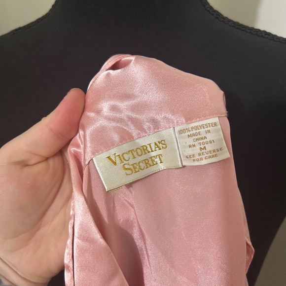 Victoria's Secret Vintage 80's Gold Label Pink Pajama Set Top and Shorts Size M - Picture 7 of 8